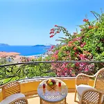 Noyan Villa Kaş