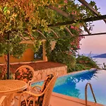 Noyan Villa Kaş